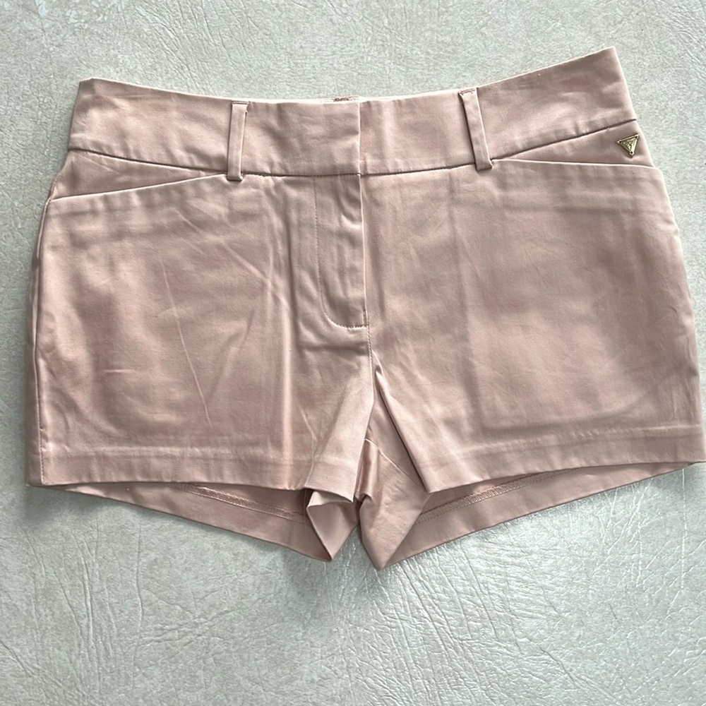 Women’s Guess Pink Shorts size 26